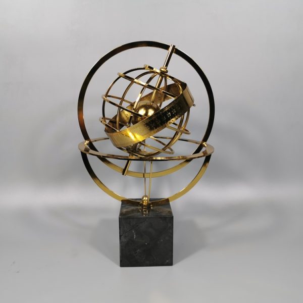 vintage globe decor